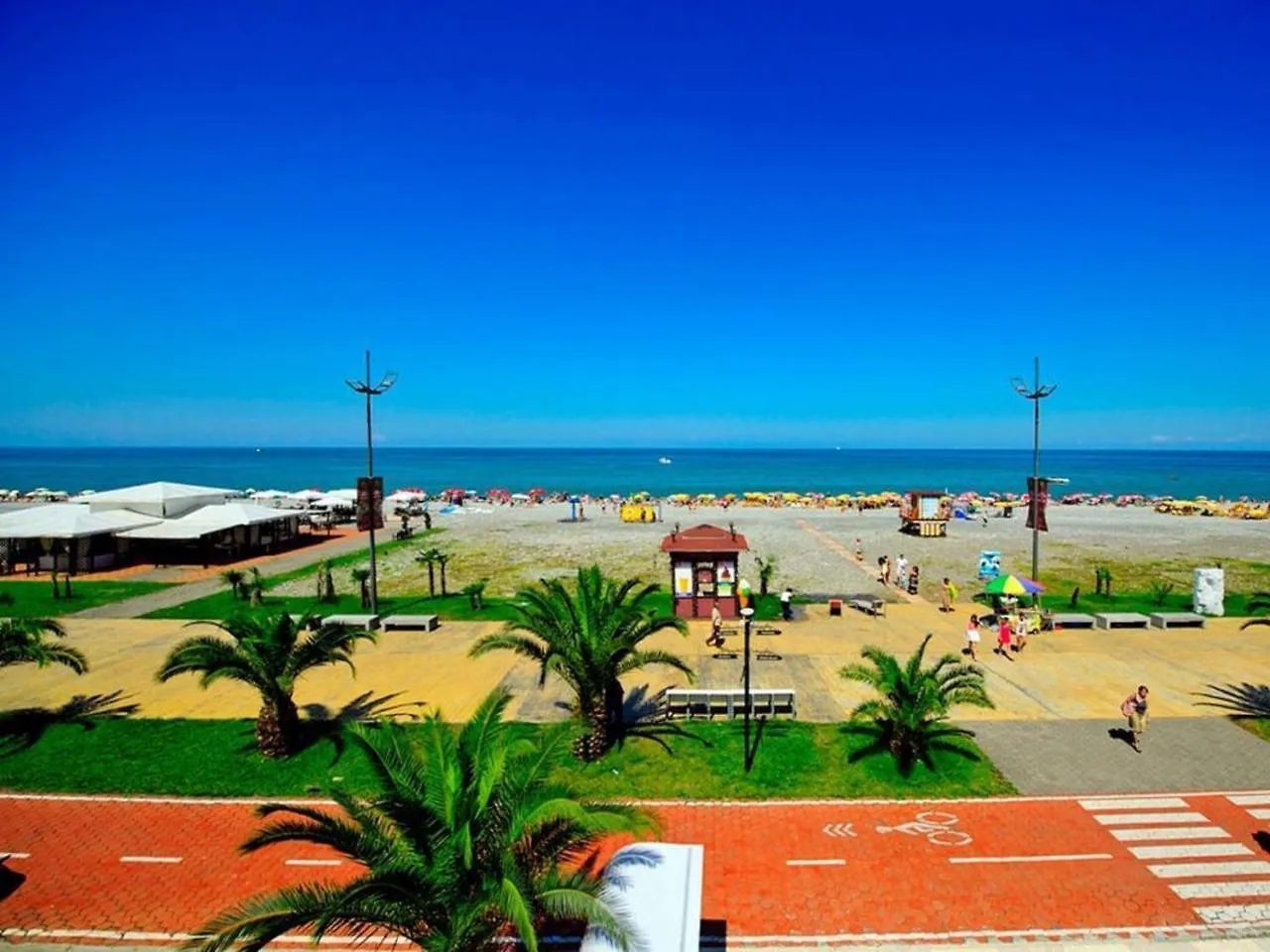 Heaven'S Palace Aparthotel Batumi